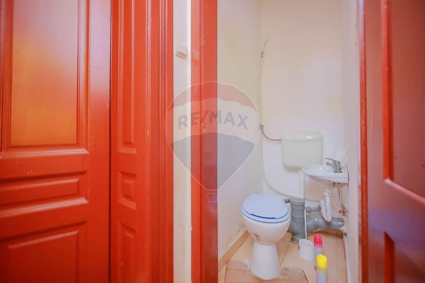 Casă de Vânzare cu 4 camere, Ultracentral - Cuza Vodă - 16