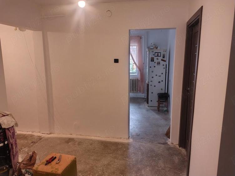 Vand apartament 3 cam. Zona centrala - 6