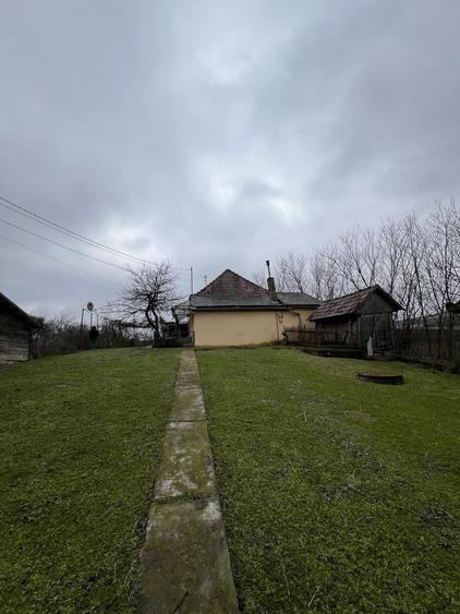 Casa de vanzare . - 1