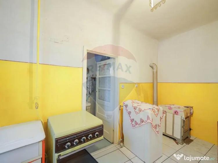 Casa cu 2 camere de vanzare in zona Io?ia Strada Ar?... - 12