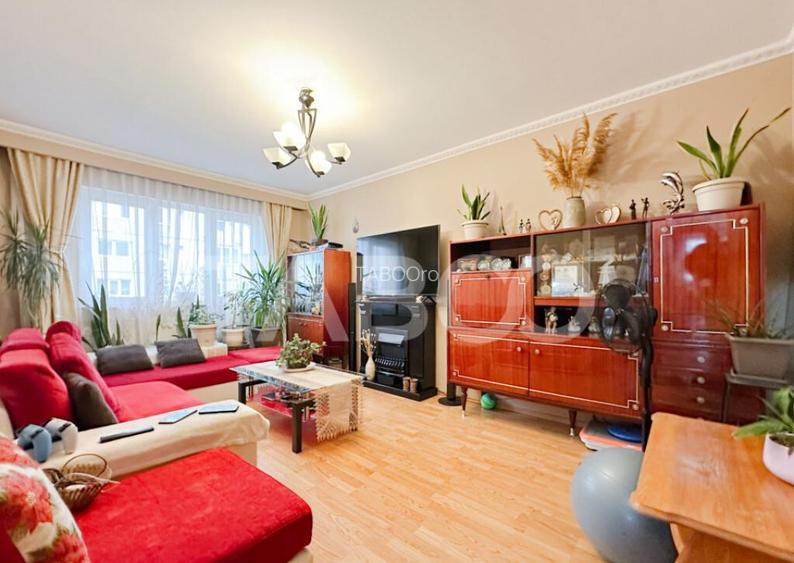 Apartament 3 camere decomandate si balcon zona Vasile Aaron Apartament 3 camere decomandate si balcon zona Vasile Aaron