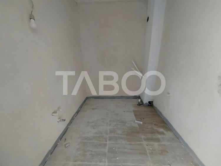 Garsoniera de vanzare decomandata 38 mpu balcon 8 mp loc parcare Sibiu - 4