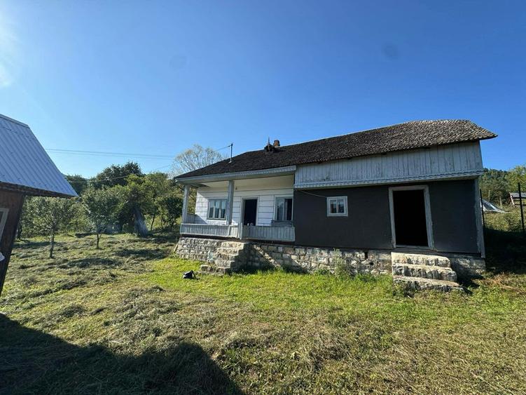Casa cu teren de vanzare in Gresu, Vrancea 1,642 mp - 3