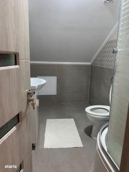 Valul Traian- Casa P+M,5cam 2bai 400 mp gaz pret.160.000 euro - 5