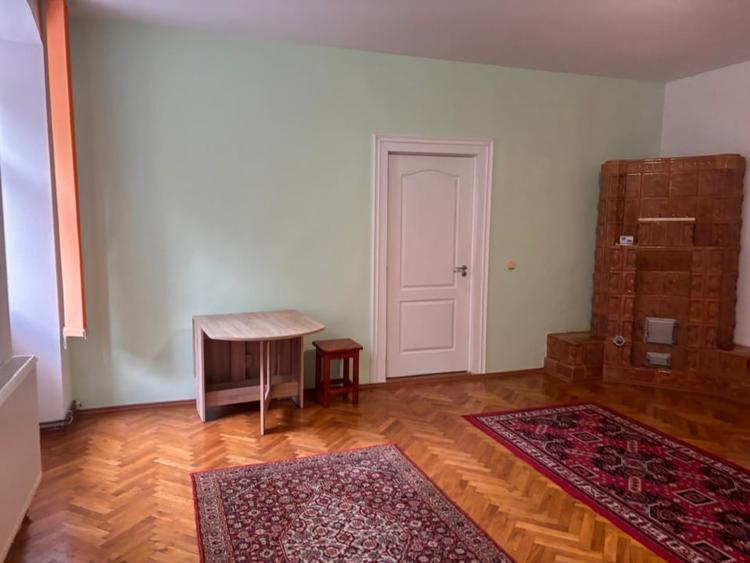 2 camere Piata Brasaai-Centrul Istoric - 12