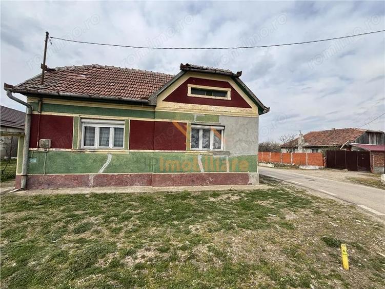 CASA CEFA | TEREN 1.654 MP | TOATE UTILITATILE | DUBLU FRONT - 1