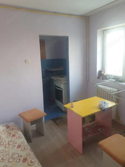 Proprietar: Garsoniera cu vedere la lac, vis-a-vis de Spitalul Pantelimon, Sector 2 - 2