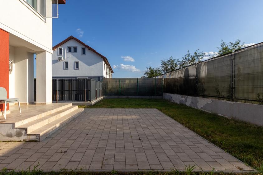 VILA 5 CAMERE P+1+M - PIPERA - COMISION 0% - 12