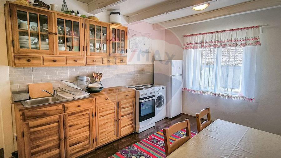 Casa saseasca cu doua spatii de oaspeti - Transilvania - 10