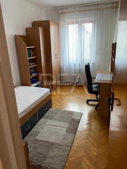 4 camere - Vatra  Luminoasa - decomandat - 3/4 - 104 mp - parcare