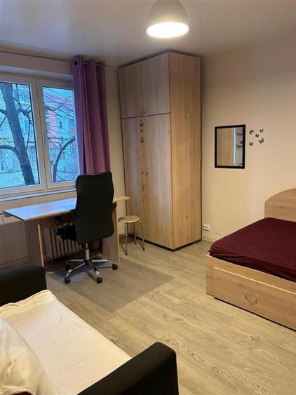 Inchiriere garsoniera  Restaurant Mamma Mia - 1