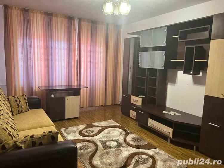 De vanzare - Apartament spatios cu 4 camere in Alexandria - 5