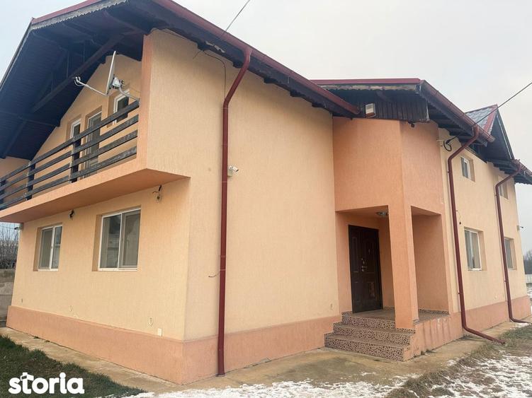 Vanzare casa de vacanta, P+M, Sotanga, Dambovita - 1
