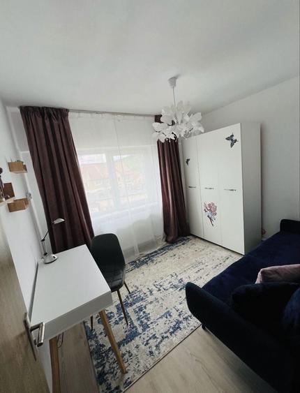 Vand apartament cu 3 camere ultra central - 8