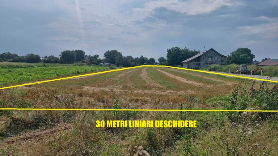 Spațiu comercial, în Săbăreni