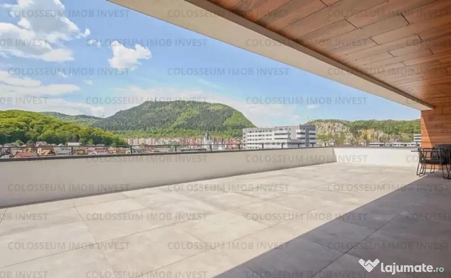 Apartament cu 4 camere decomandat în Răcădău