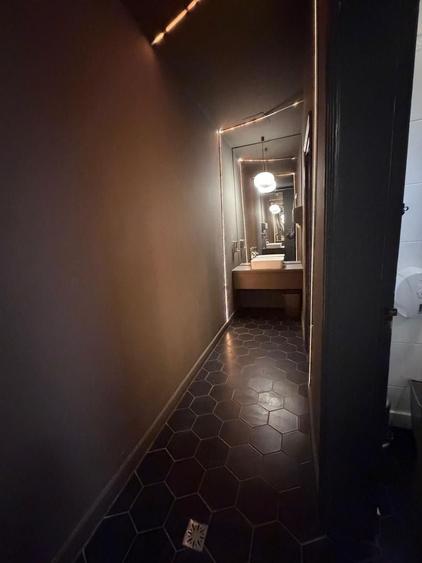 Spațiu comercial, de 310 mp, în Rosetti