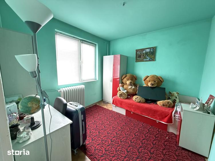 Apartament cu 3 camere, etaj 8, 65 mp utili, ideal pentru investitie - - 1