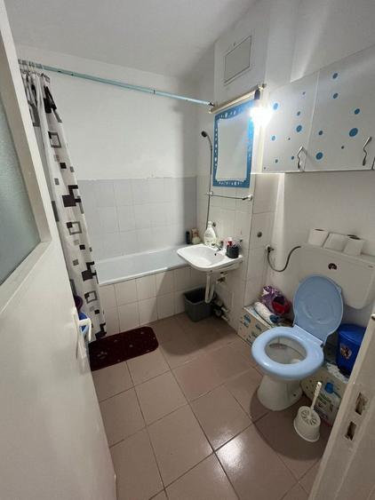 Inchiriere apartament cu o camera - 1
