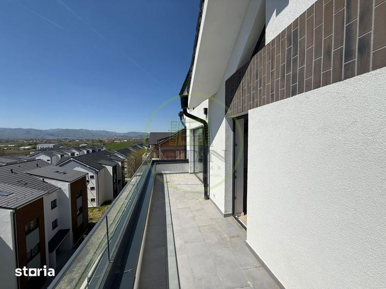 Apartament cu 3 camere în Cristian