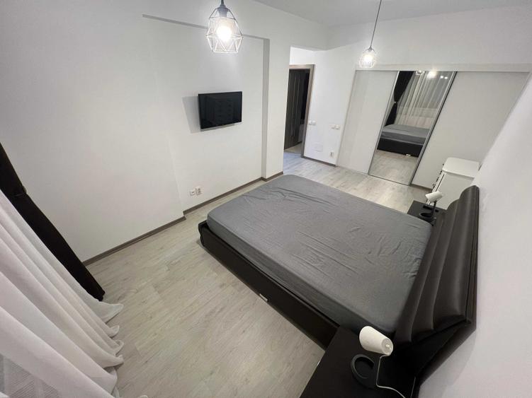 Apartament cu 2 camere semidecomandat în Prelungirea Ghencea