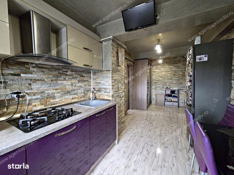 Apartament cu 2 camere în Micro 20