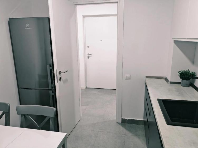 Apartament cu 2 camere decomandat, mobilat în Pipera