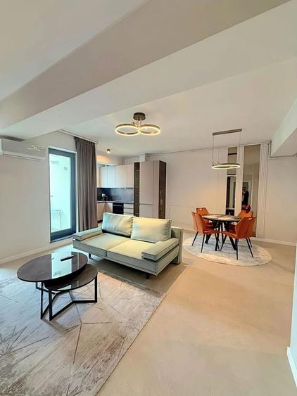Apartament cu 2 camere decomandat, mobilat în Tomis Nord