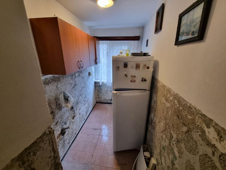 Apartament 3 camere zona Inel 2 - 4