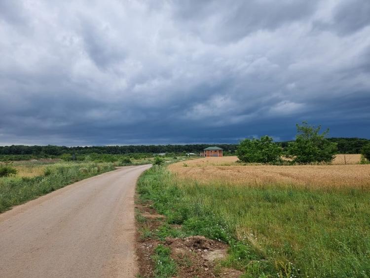 Teren intravilan 6525mp, plata in rate, 9 loturi, asfalt - 5