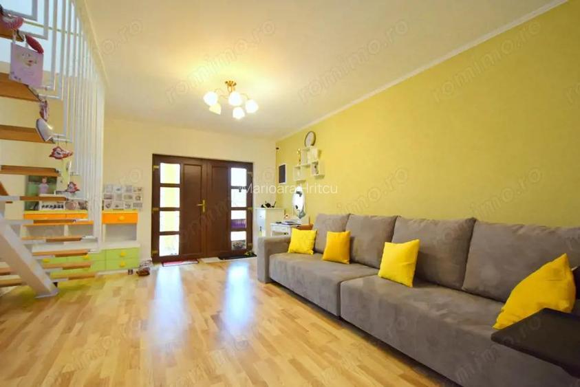 Apartament modern pe doua niveluri de vanzare zona Braytim-comision 0 Apartament modern pe doua niveluri de vanzare zona Braytim-comision 0