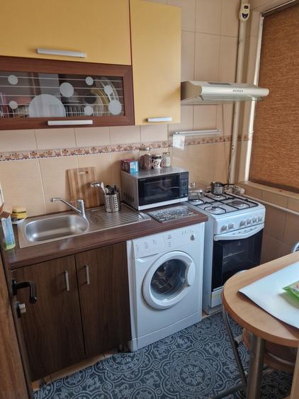 IANCULUI-OBOR CHIAR LANGA METROUL IANCULUI, LANGA LICEUL HASDEU - 6