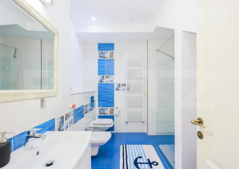 De vanzare Casa cu 4 camere, lux ?i confort la 5 minute de - 8