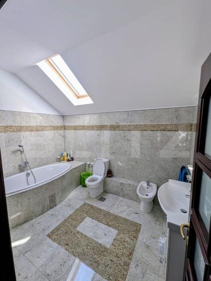 Resedinta de lux in Bucium cu teren generos – finisaje premium - 9