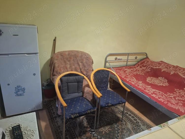 Garsoniera de inchiriat Io?ia ! - 1