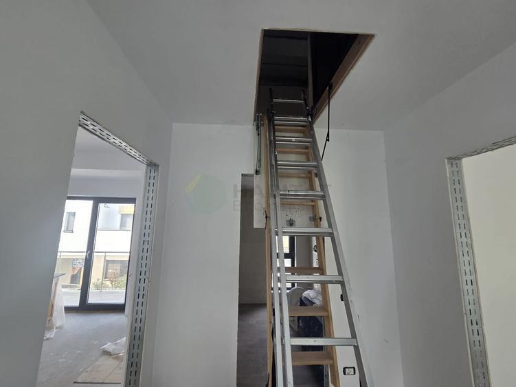 Vilă spațioasă Tunari | Curte mare | Complex închis - 13