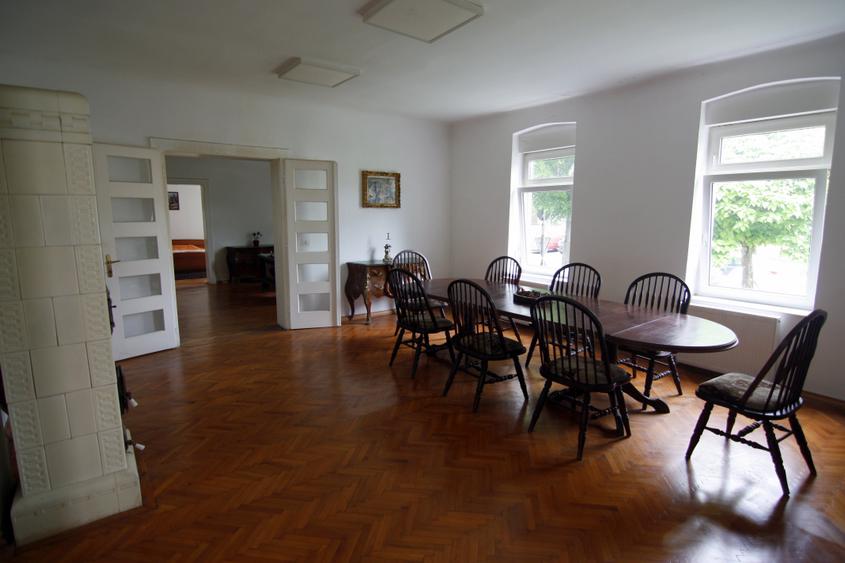 Proprietate renovata, ideala Apart-Hotel, Clinica, Birouri, curte generoasa. - 15