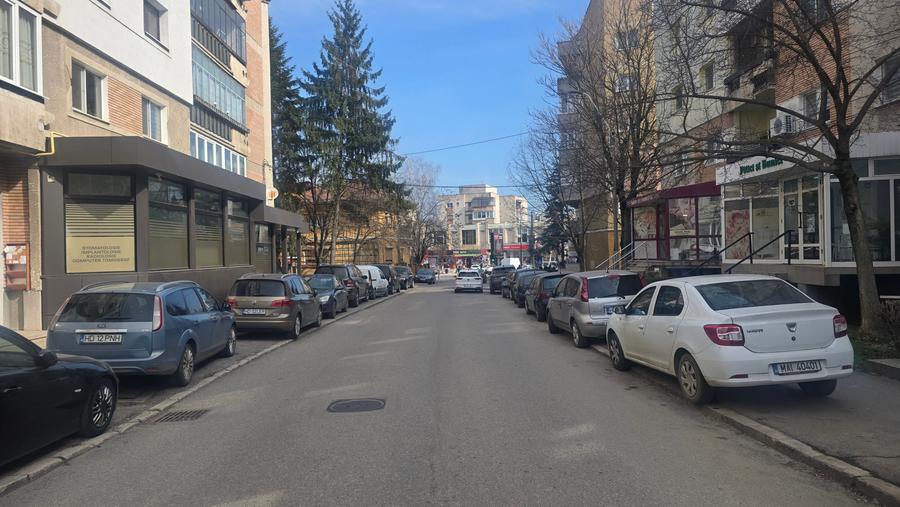 Inchiriez spatiu comercial cu destinatie de birouri in Deva, zona I. Creanga, - 2