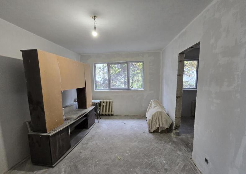 Apartament 2 camere Podul Inalt, parter, pregatit pent - 6