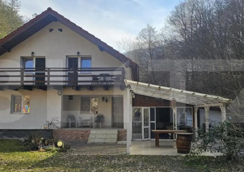 Casa in inima naturii, 140 mp la doar 15 minute de H - 16