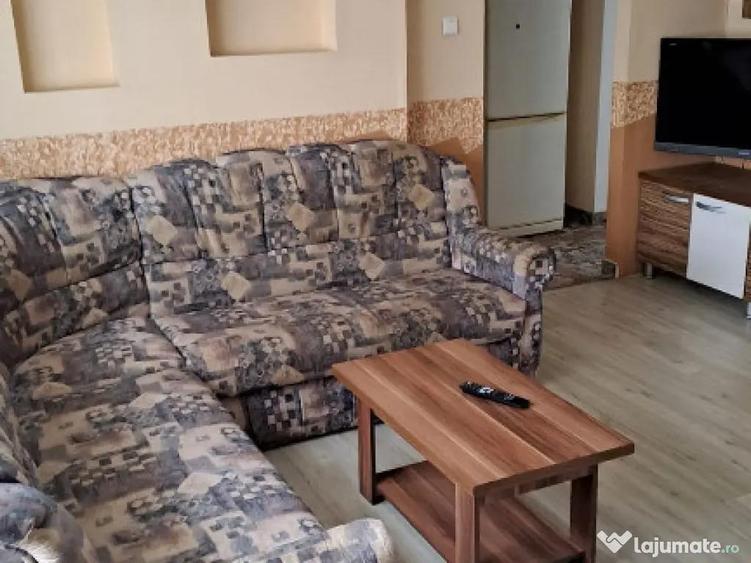Inchiriez apartament 3 camere decomandat in Deva ,Zamfirescu, parter - 6