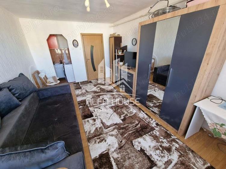 Vand Garsoniera zona Govandari - 8