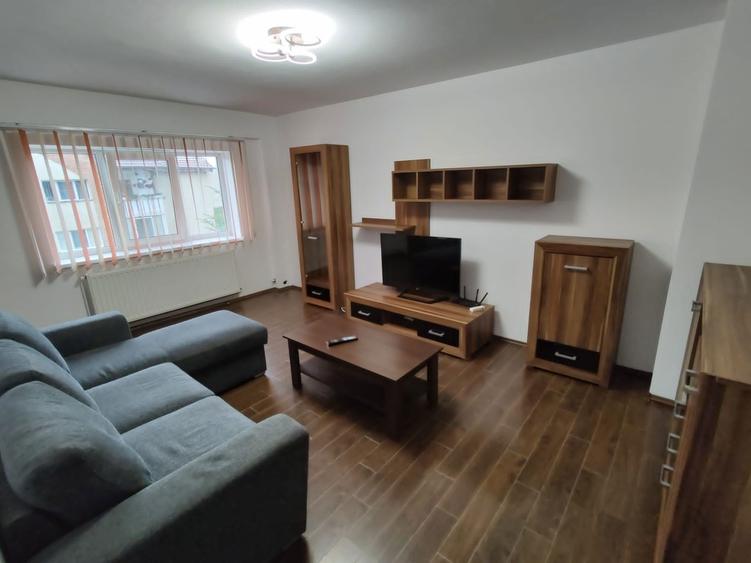 2 Camere de inchiriat - 2