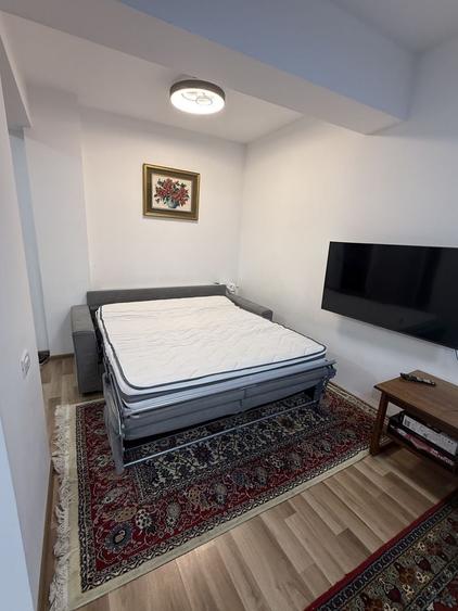 Apartament cu 2 camere decomandat în Sisești