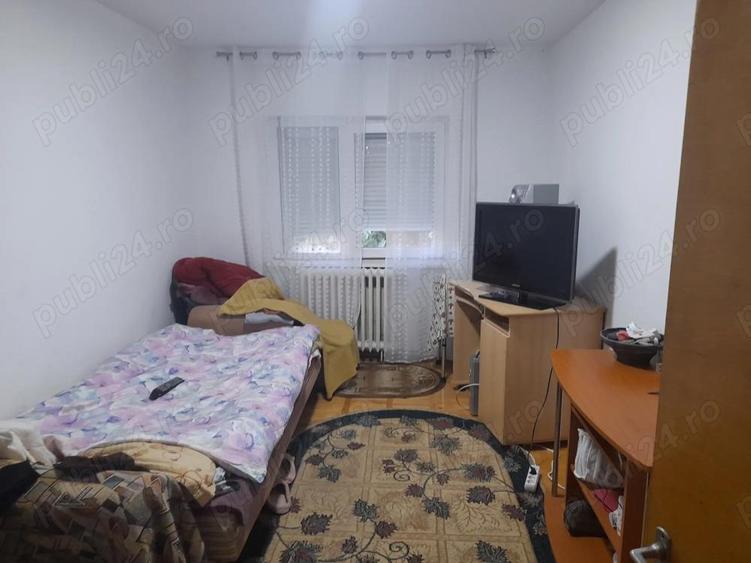 Apartament clasic ?i spa?ios de vanzare Etaj 1, langa Pia?a Centrala din Caransebes - 7