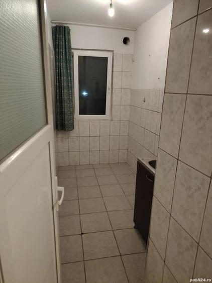 Vand apartament 3 camere Mangalia - 2