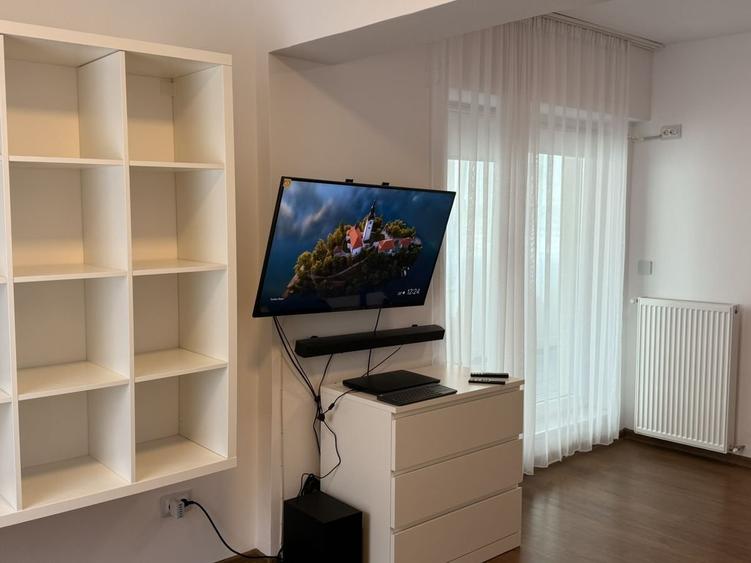 Apartament 2 camere lux, bloc nou, terasă 20 mp, centrală proprie, preț excelent - 4