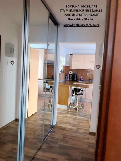 Apartament 3 camere, etaj 1, cu boxa in proprietate, zona Scoala nr.2 - 11