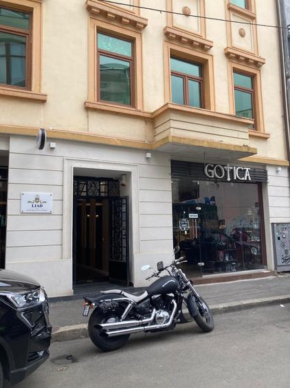 Spatiu comercial stradal Universitate, strada Coltei 44 - 7