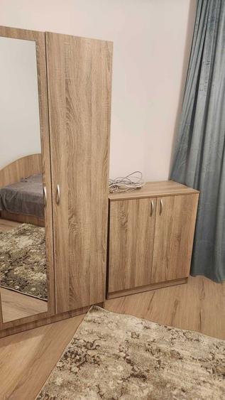 Inchiriez apartament 3 camare zona Canta-Pacurari- persoana fizica - 2